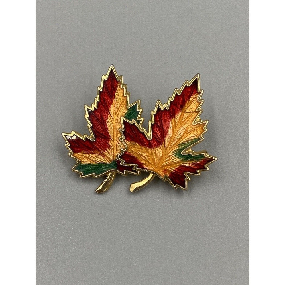 Vintage Fall Colors Double Maple Leaf Leaves Lapel Pin Brooch